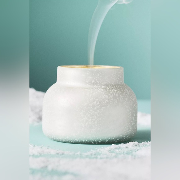New Anthropologie Capri Blue Volcano Snowflake Glass Candle 19 oz